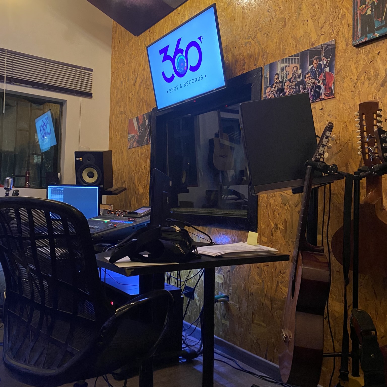 Grabación de canciones en estudio